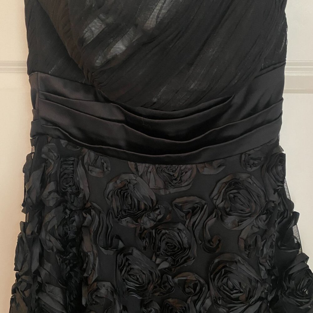 White House Black Market Dress | Black Dress with Roses | Women's Dress - Picture 2 of 5